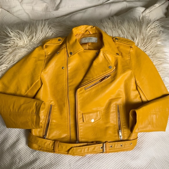 Zara Jackets & Blazers - Zara faux leather Moto Jacket 💛🧡